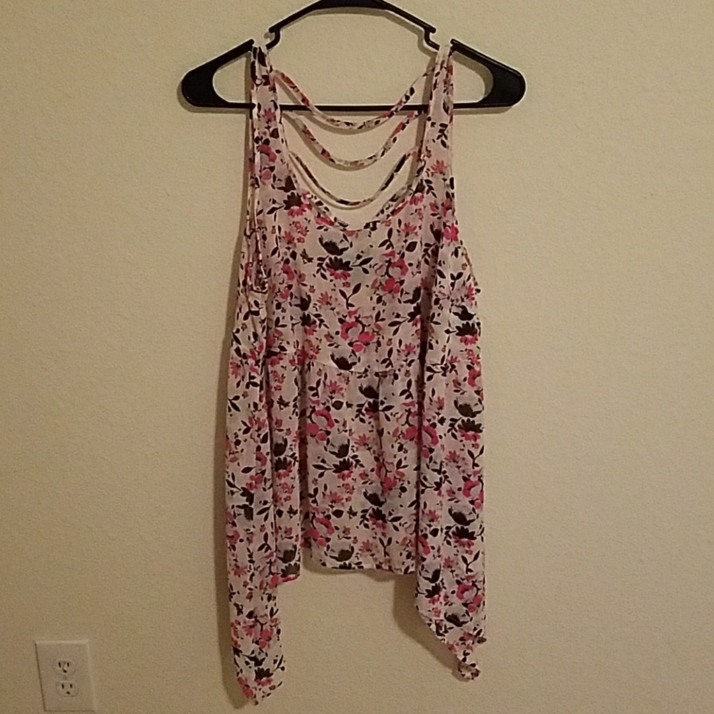 00 Torrid Floral Tank Top